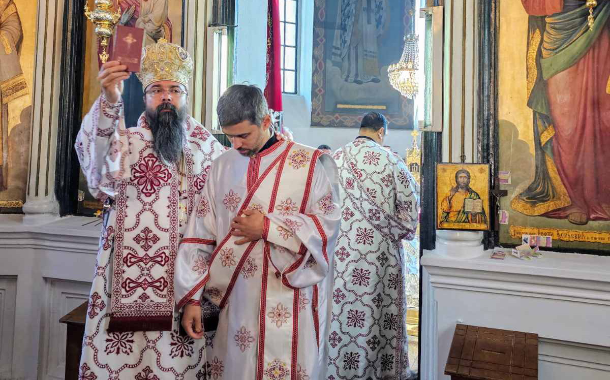 Сослужување и ракополагање во Неделата на православието во Гостивар