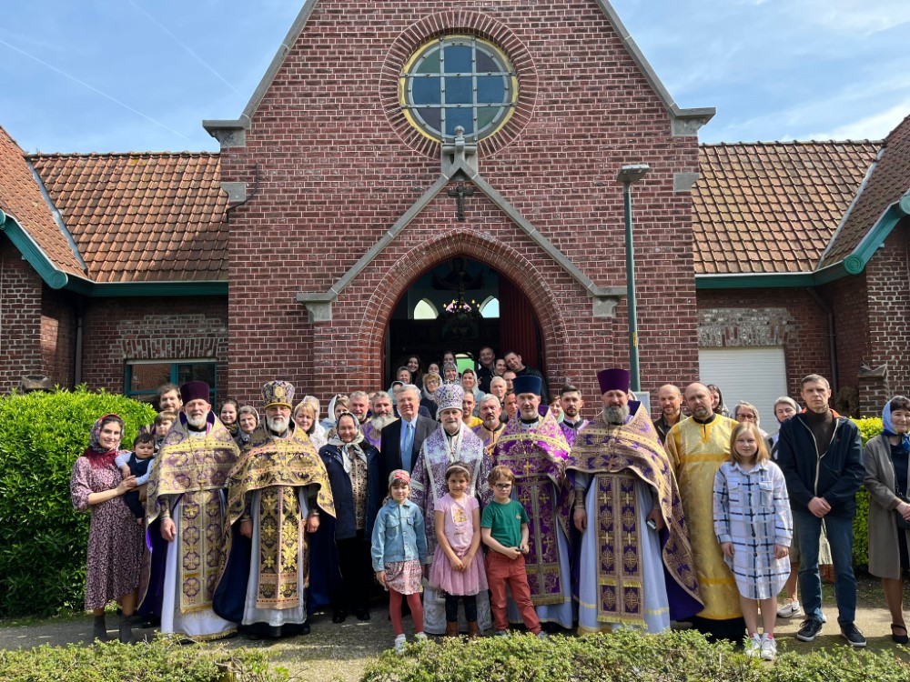 Две нови православни цркви во Белгија