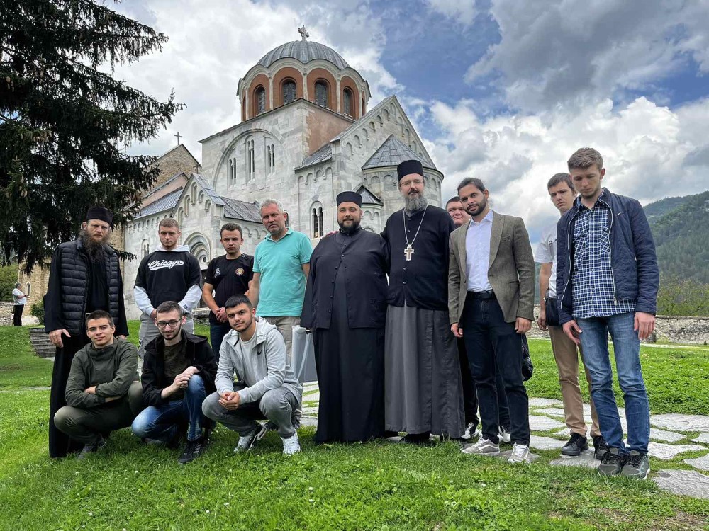 Матурско патување на 56-та генерација на богословијата „Св. Климент Охридски“ – Скопје, во Србија